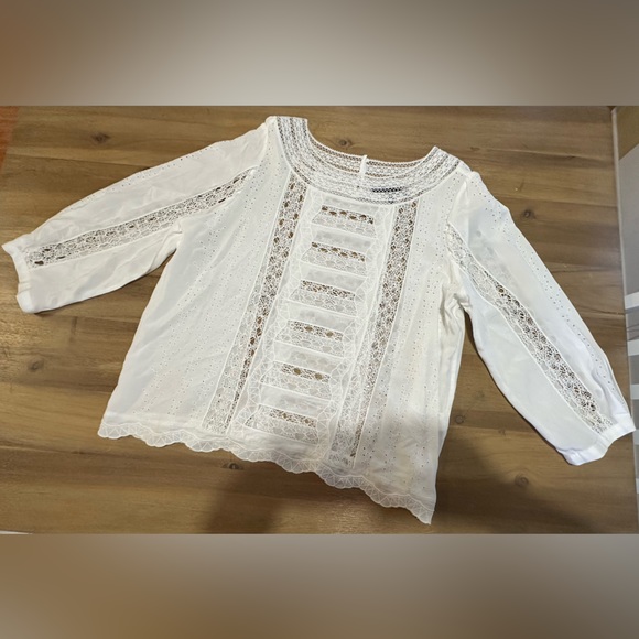 White House Black Market Tops - WHBM Long sleeve white eyelet top